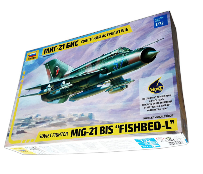 Model stíhačky-MIG-21 BIS Fishbed-L